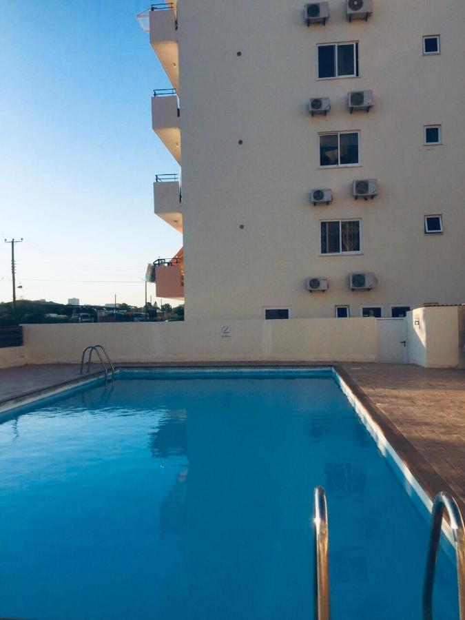 Pool Apartment Larnaca Zewnętrze zdjęcie
