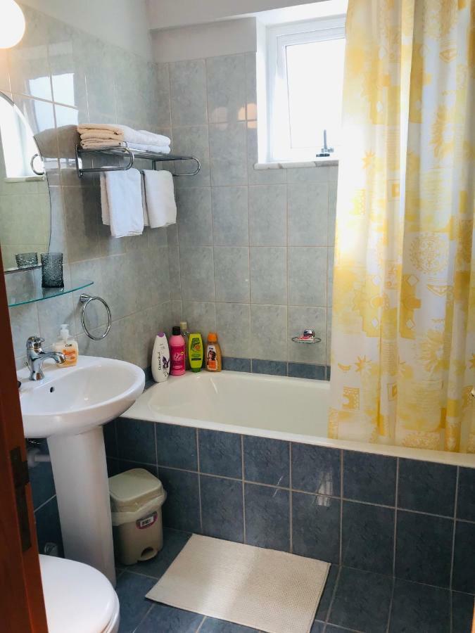 Pool Apartment Larnaca Zewnętrze zdjęcie
