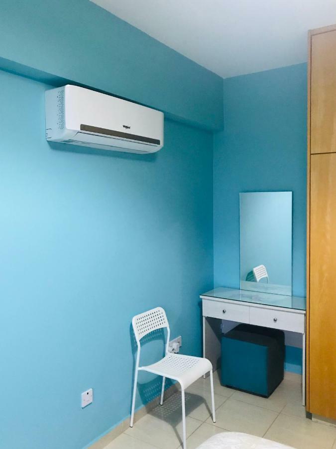 Pool Apartment Larnaca Zewnętrze zdjęcie